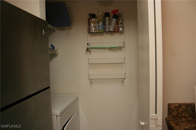 Building Photo - 12591 Equestrian Cir