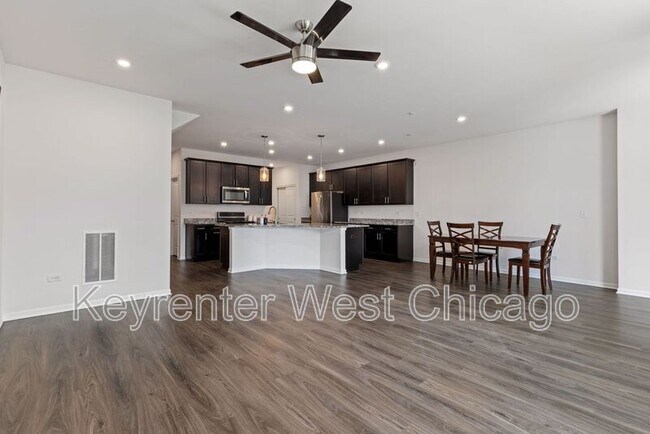 Building Photo - 143 Blanchard Ct