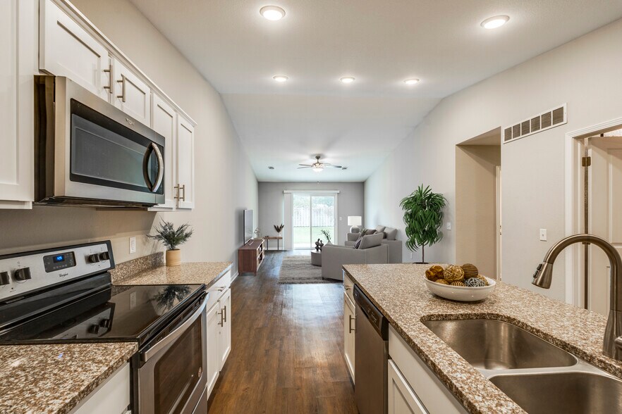 Building Photo - 1009 Firecreek Ct.