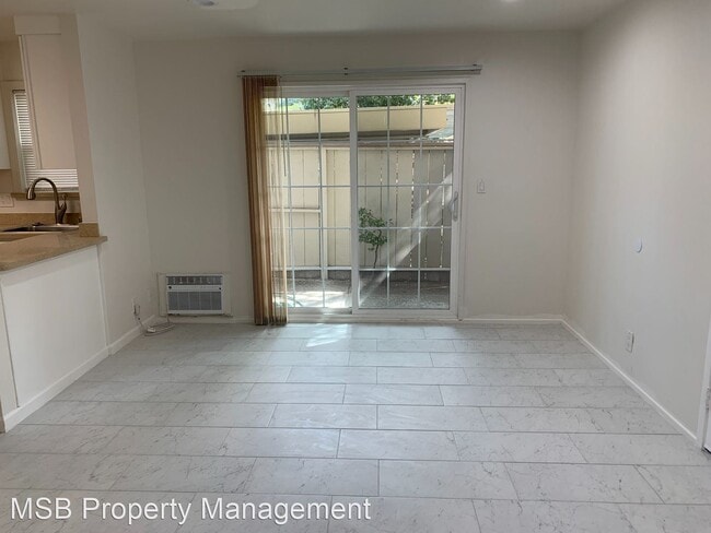 Building Photo - 1 br, 1 bath House - 375 Camelback Road, U...