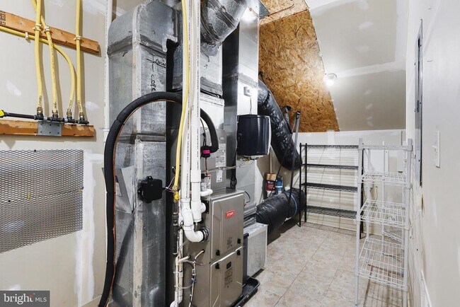 Building Photo - 44306 Stableford Square