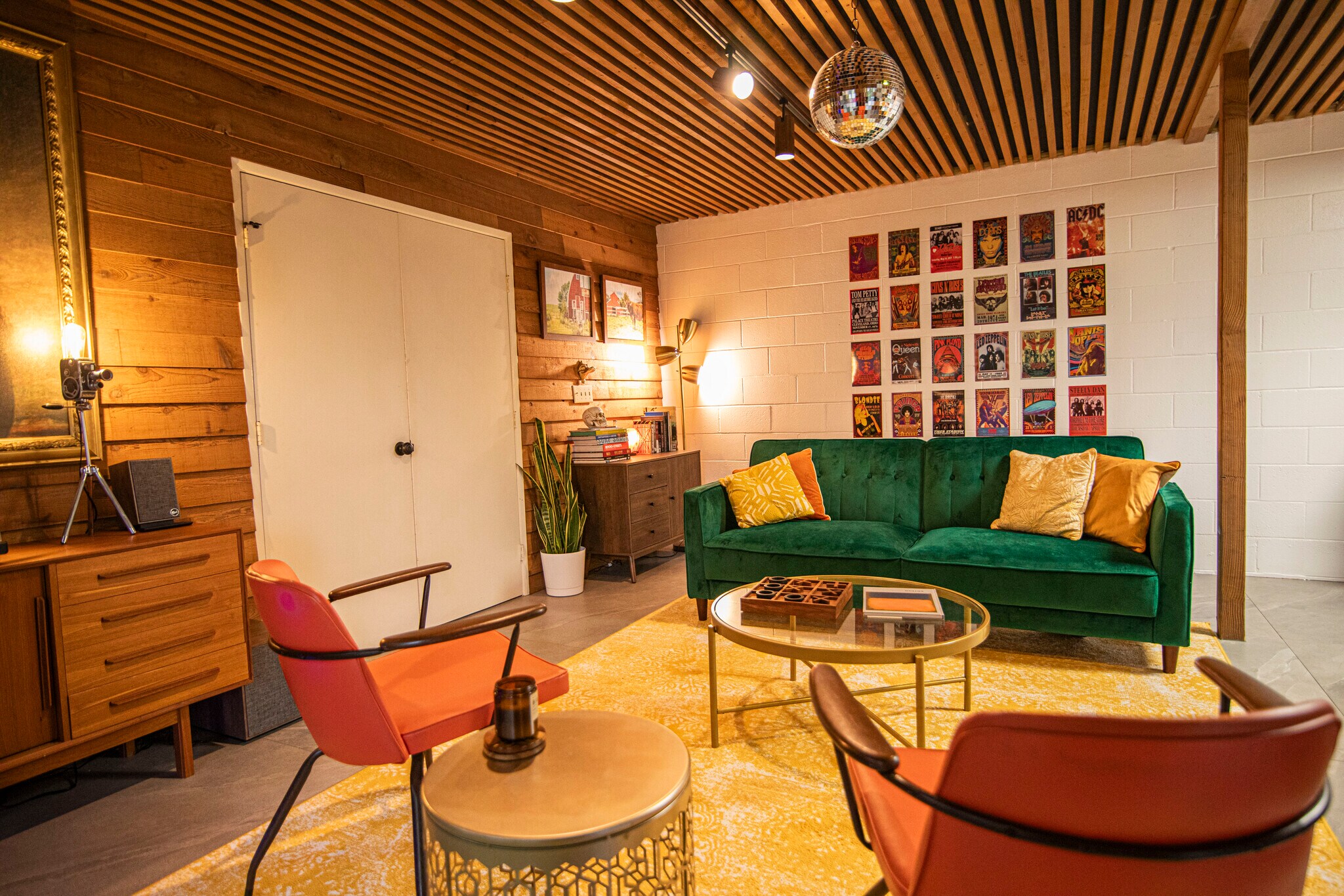 Building Photo - 4148 Conrad Dr