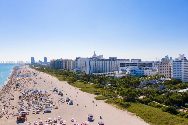 Building Photo - 100 Lincoln Rd