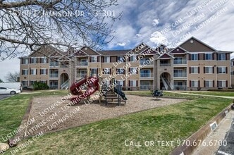 Building Photo - 15700 E Jamison Dr