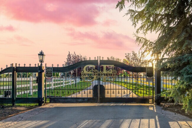 Building Photo - 4039 St James Loop