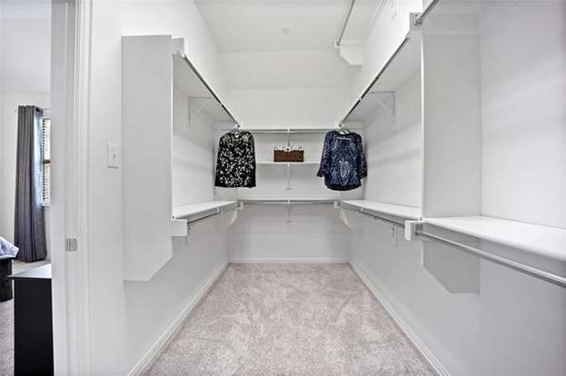 Building Photo - 3116 Gaylord Dr