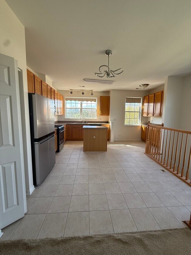 Building Photo - 4245 Savoy Ln