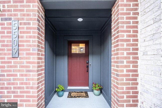 Building Photo - 5509 Valmarana Way