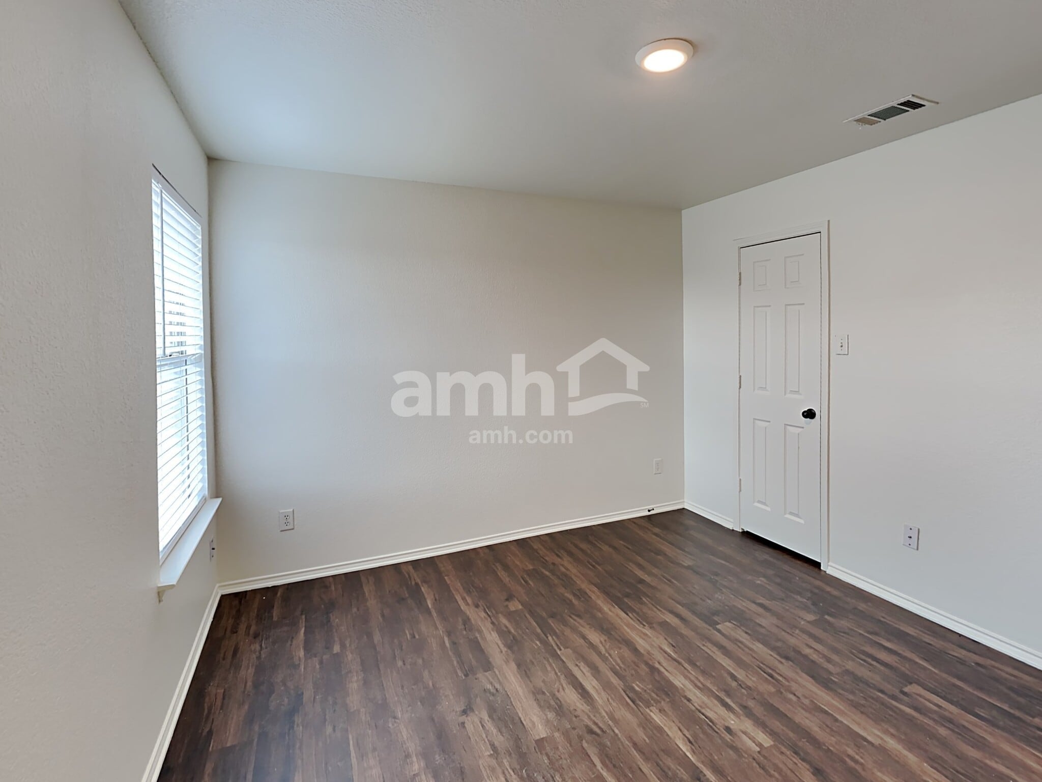 Building Photo - 200 Boardwalk Ave