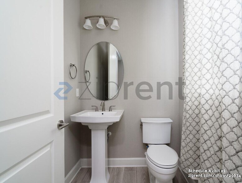 Building Photo - 9347 Scaup Way