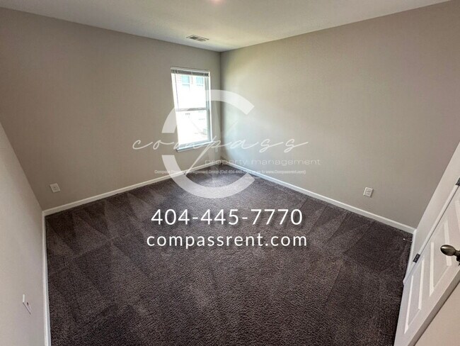 Building Photo - 107 Squarewood Ln NW