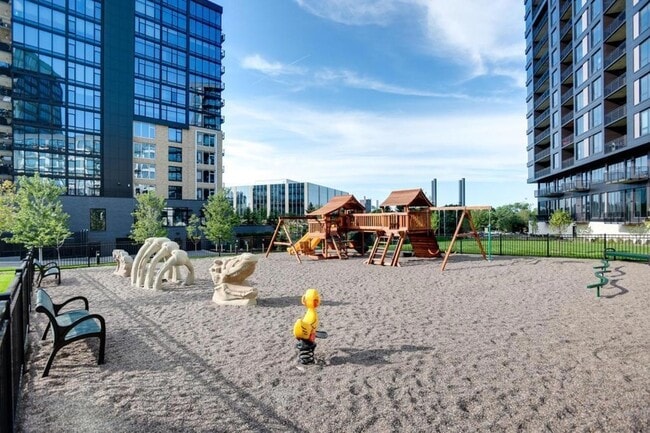 Building Photo - 1240 S 2nd St