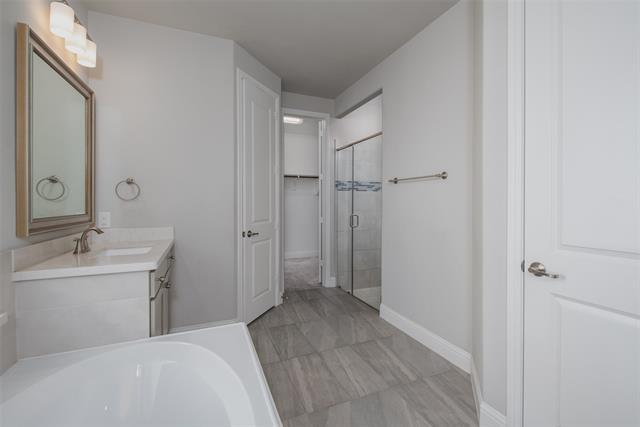 Building Photo - 14224 Gatewood Ln