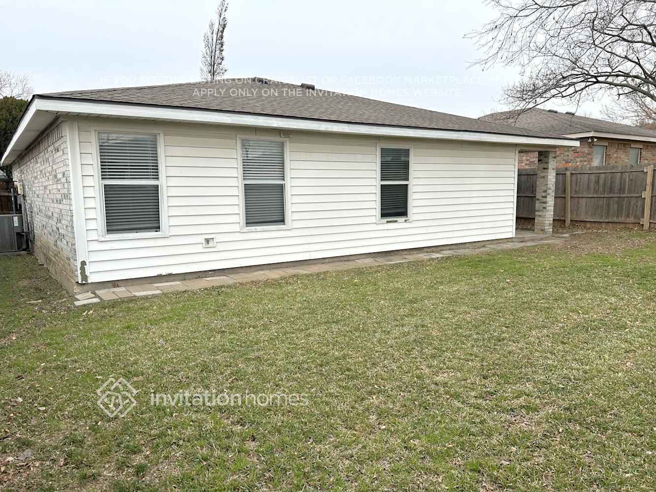 Building Photo - 214 Arabian Ln