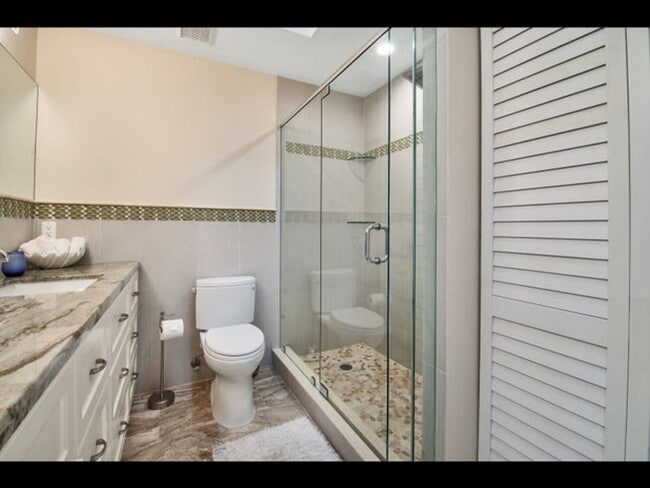Building Photo - 451 N Lyra Cir