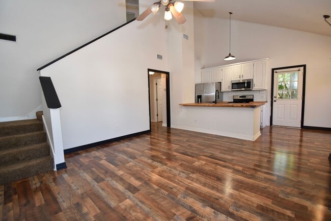 Building Photo - 3 Bed, 2 Bath Home in Ruston