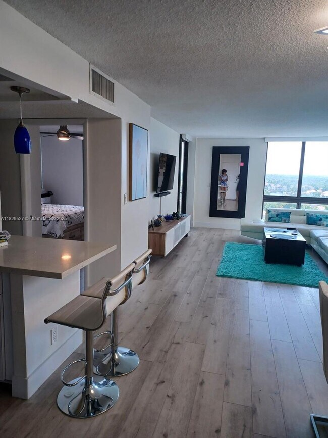 Building Photo - 1600 S Ocean Dr