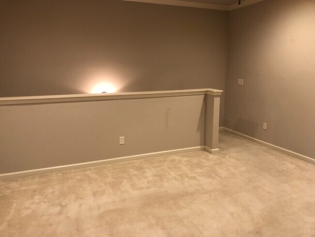 Building Photo - Townhome For Rent in Edenton Subdivision! ...