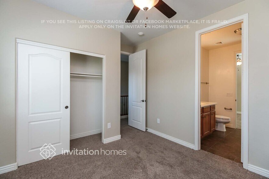 Building Photo - 229 S Trenton