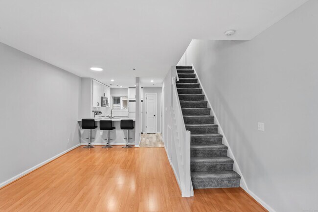 Building Photo - 2660 North Ave