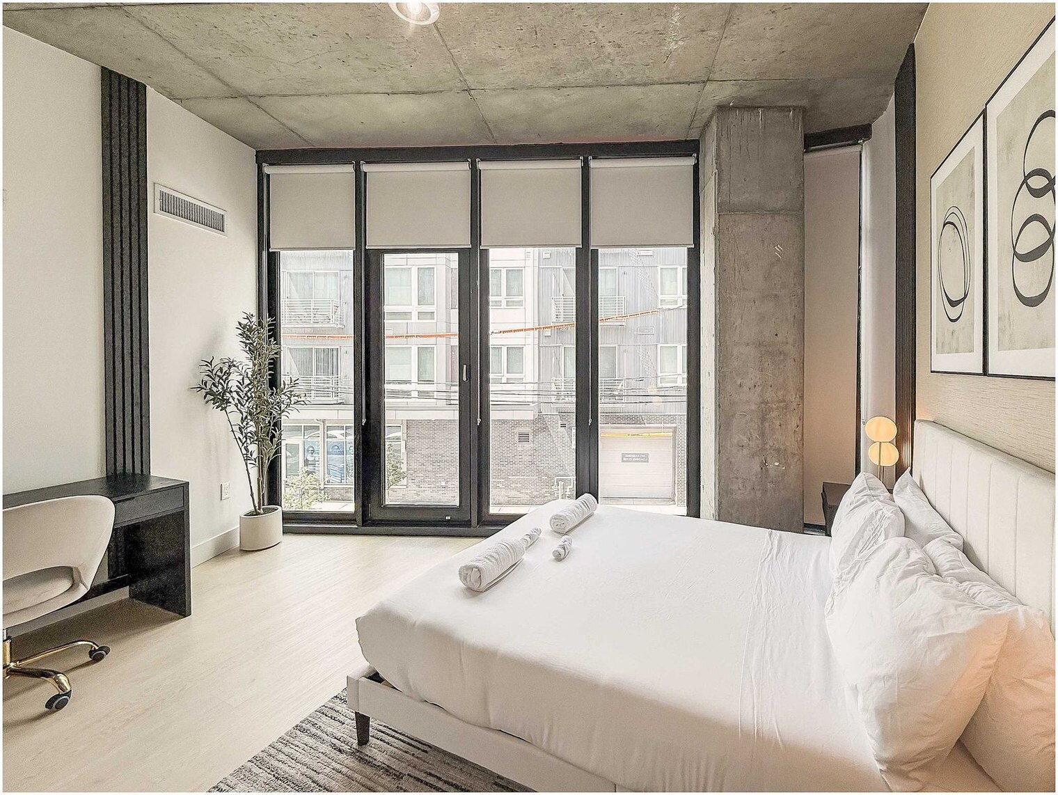 Building Photo - 1247 N 2nd St