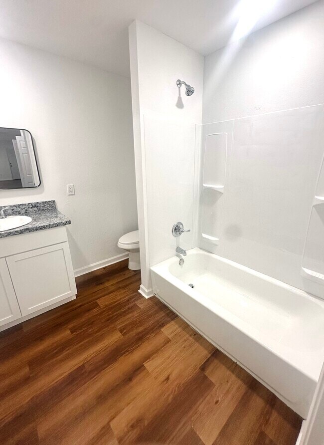 Building Photo - Jean Lafitte