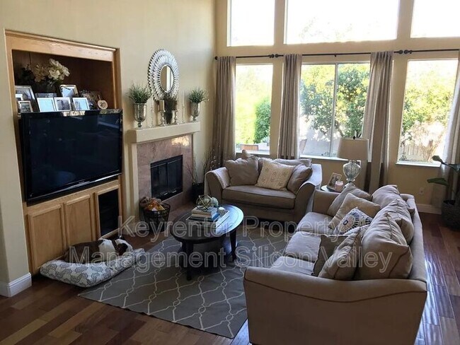 Building Photo - 3825 Venus Ct