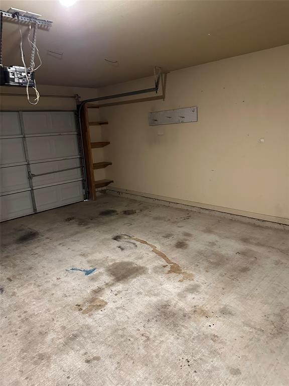 Building Photo - 7518 Amber Meadow Loop