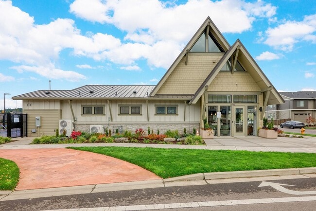 Building Photo - Pleasant Valley Villages 3 Bedroom Townhome with Community Center