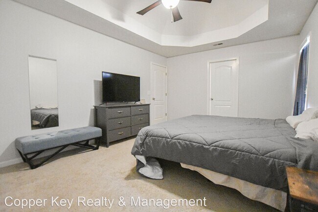 Building Photo - 3 br, 2.5 bath House - 850 Nandina Court