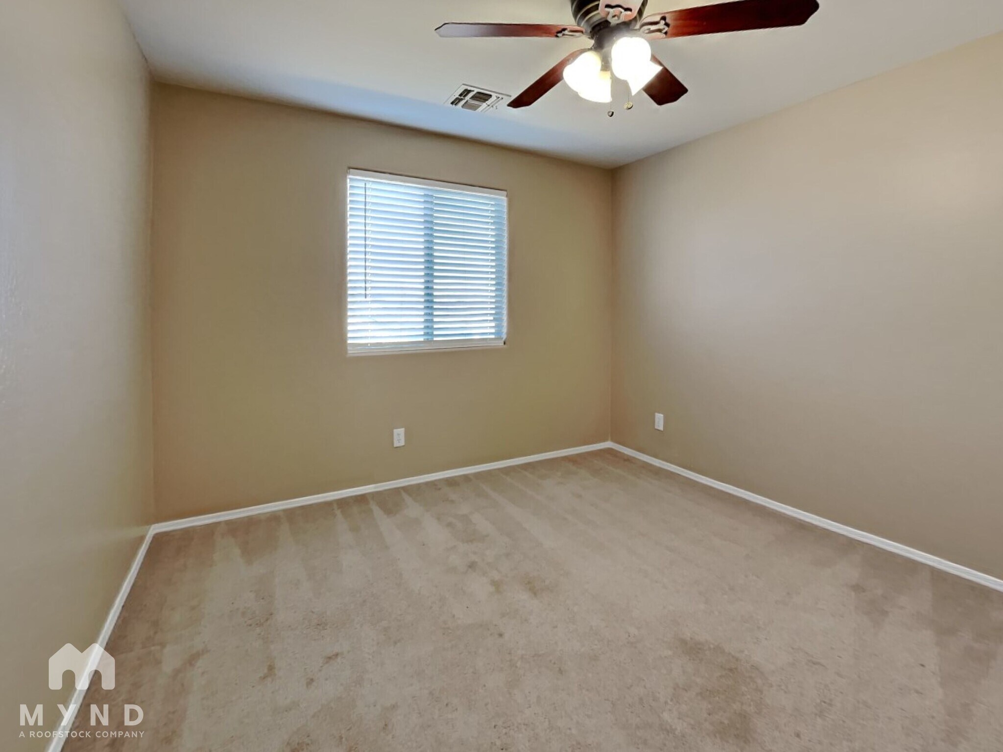 Building Photo - 4732 W Dill Ave