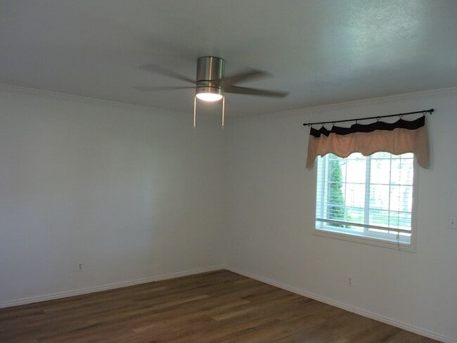 Building Photo - 119 Penhurst Pl