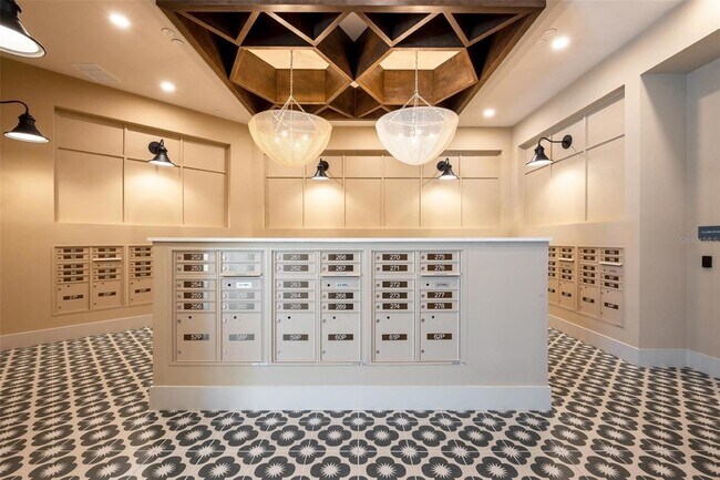 Building Photo - 15000 Stratus Lp