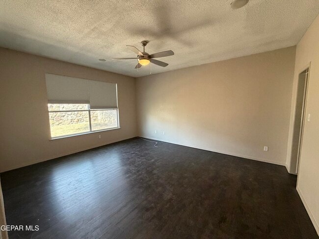 Building Photo - 12564 Western Gull Dr