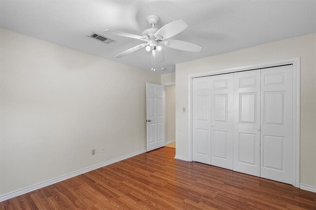 Building Photo - 27 Deer Ridge Rd