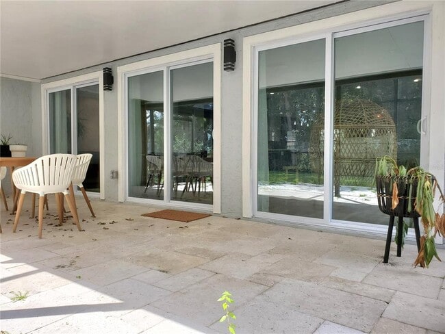 Building Photo - 6522 Hidden Beach Cir