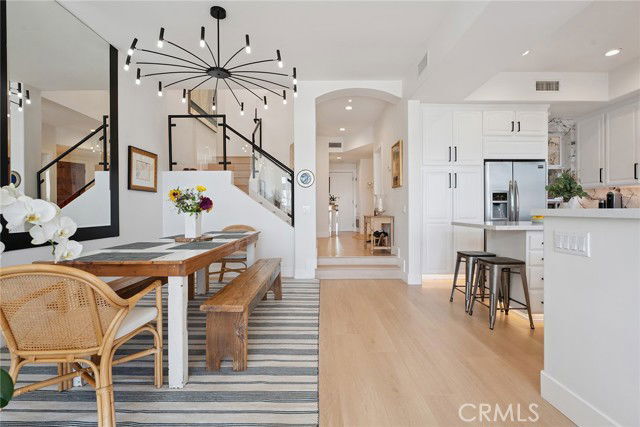 Building Photo - 6410 Lunita Rd