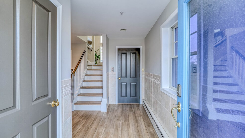 Building Photo - 9100 Atlantic Ave