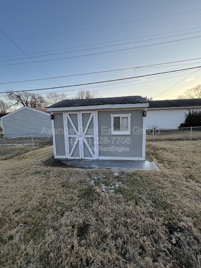 Building Photo - 1160 Mullanphy Ln