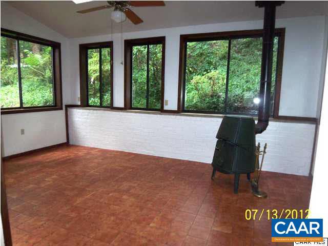 Building Photo - 1725 Yorktown Dr