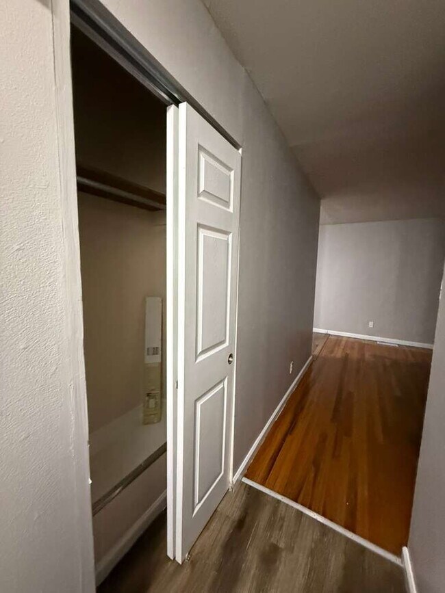 Building Photo - 12352 Santa Maria Dr