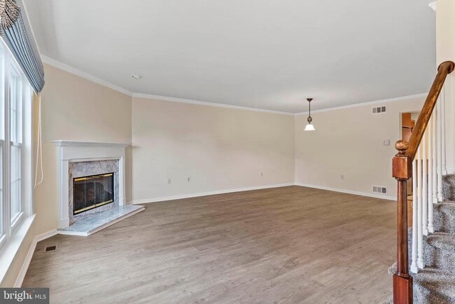 Building Photo - 4111 Nantucket Dr