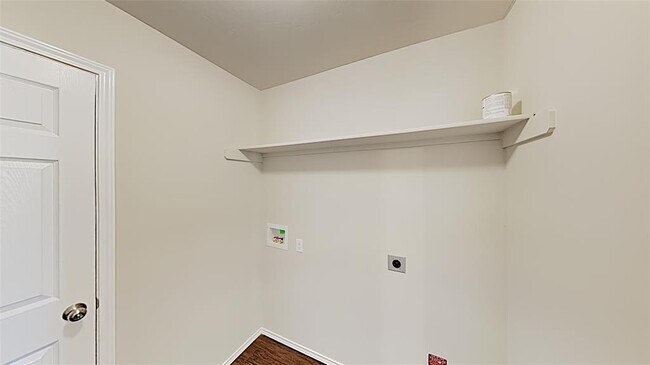 Building Photo - 10705 SW 23rd Ter