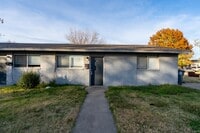 Building Photo - 1072 N Irvington Ave