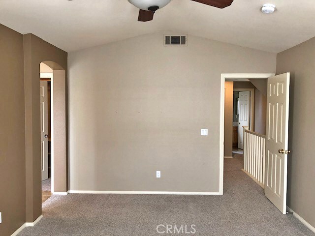 Building Photo - 444 Middlebury Ct