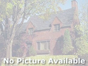 Building Photo - 430 S Park Rd