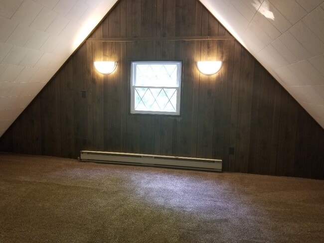 Building Photo - Do Not Miss Out On Seeing This Cute As A B...