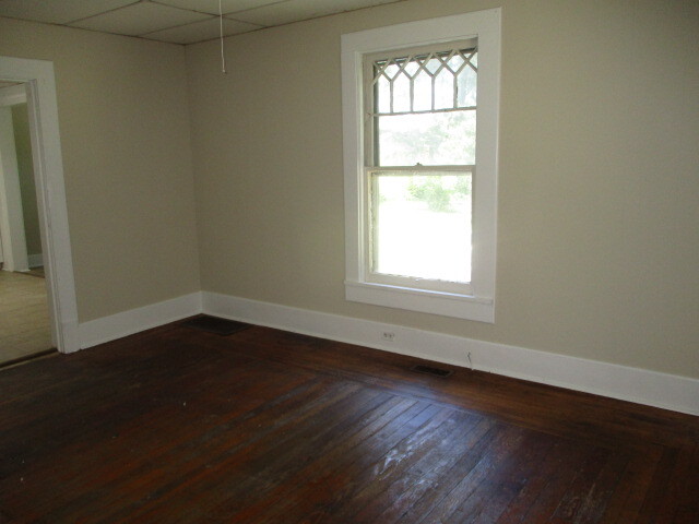 Building Photo - 122 Tate St