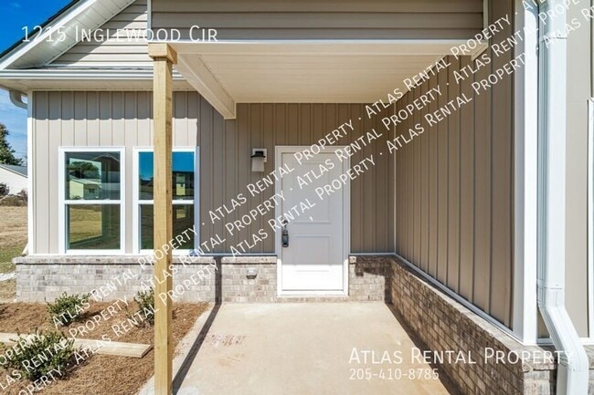 Building Photo - 1215 Inglewood Cir