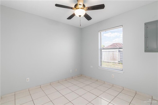 Building Photo - 1804 Grayson Ave